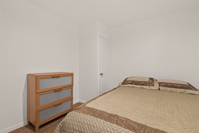 Building Photo - 13703 Segrest Dr