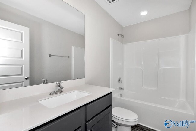 Building Photo - 381 McCollum Rd