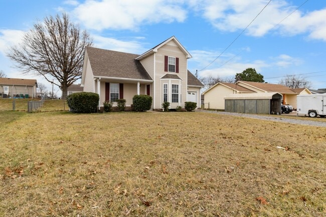 Building Photo - 3437 Kingfisher Dr