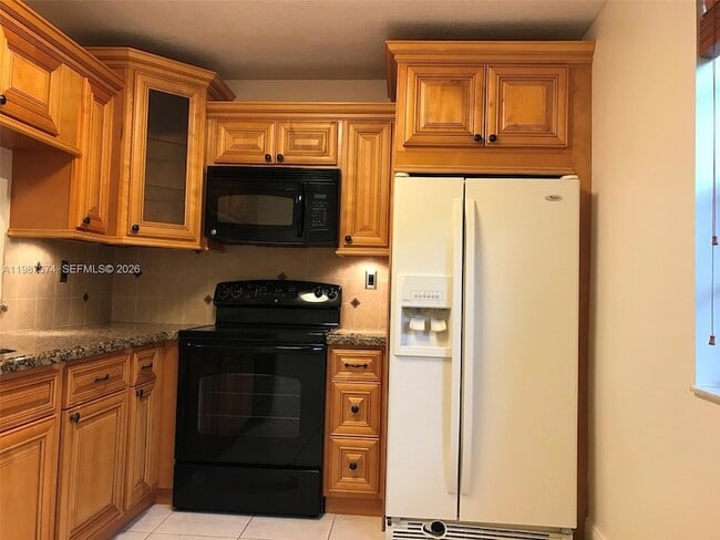 Building Photo - 3564 Magellan Cir