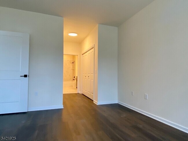 Building Photo - 169 Tarrington Rd