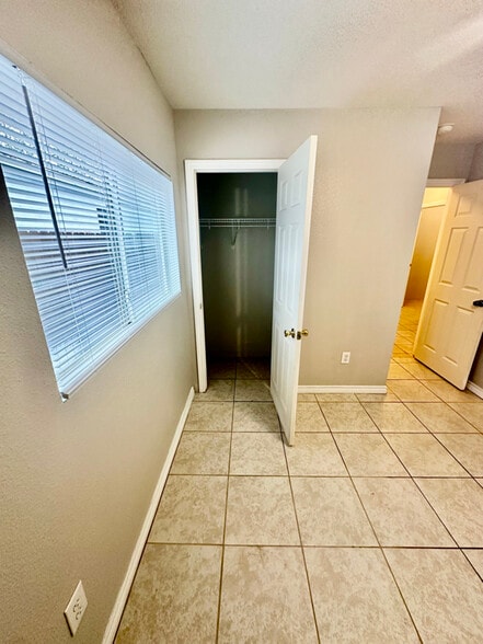 Building Photo - 4313 Covenant Ct