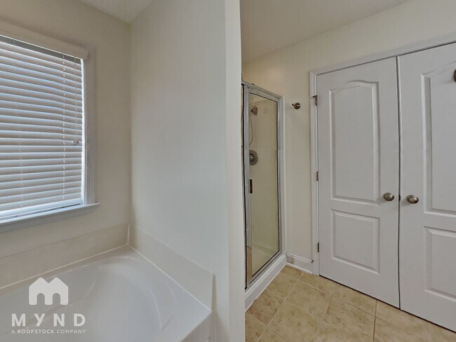 Building Photo - 1101 Forest Willow Ln