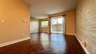 Building Photo - Sweet and Spacious studio with resort styl...
