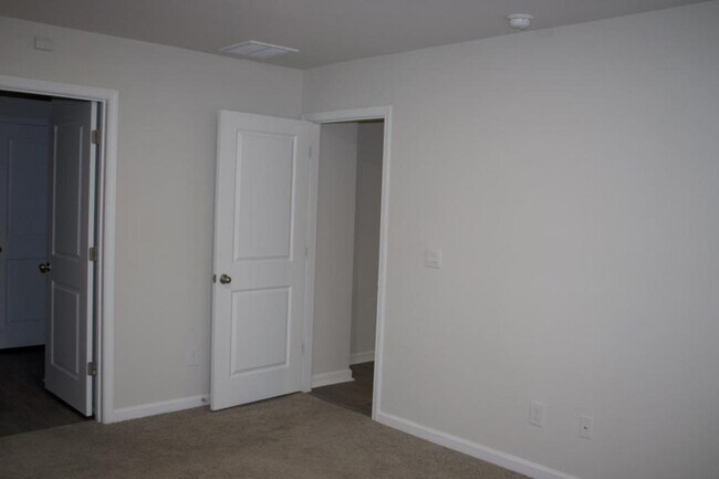 Building Photo - 4516 East Coast Ln