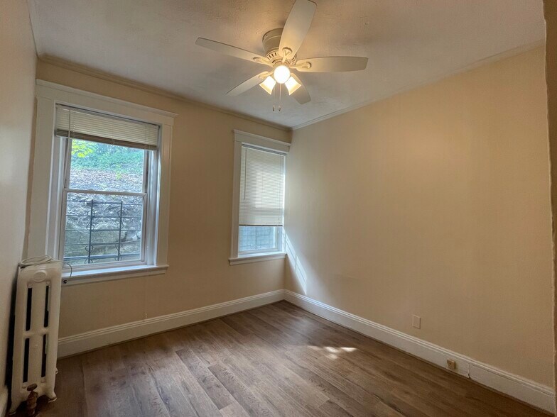 Bedroom_1 (new floor) - 21 Westbourne Ter