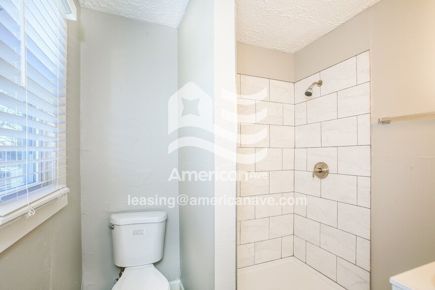 Building Photo - 35#B Dequincy Street, 46201; #713375 - 713375