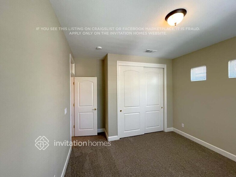 Building Photo - 9419 Berkshire Ln