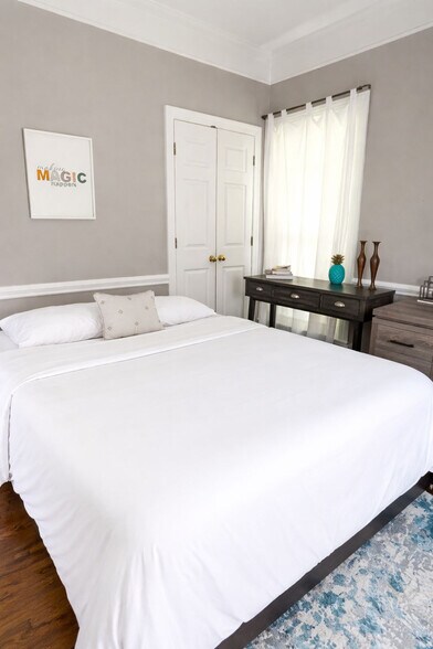 Building Photo - 10315 Rougemont Ln