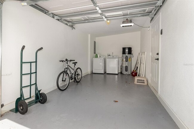 Building Photo - 2721 E Marks St