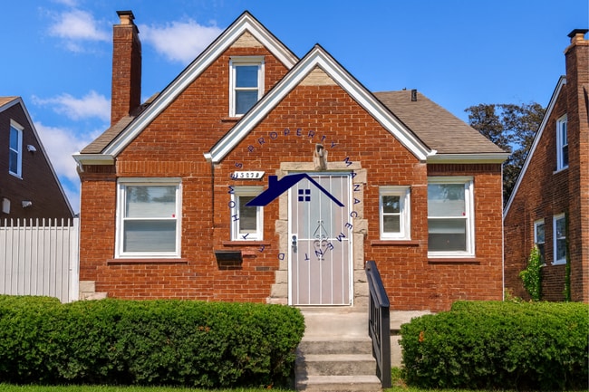 Primary Photo - 15279 Fordham St