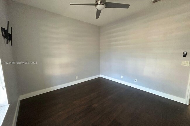 Building Photo - 6254 NW 38th Dr