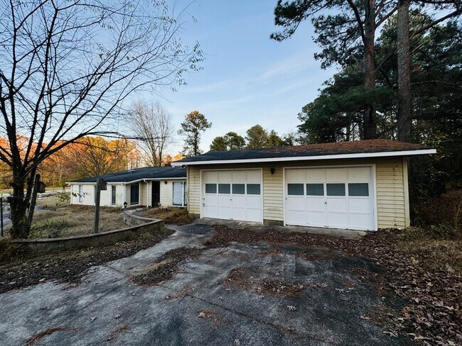 Primary Photo - 1096 NC-56