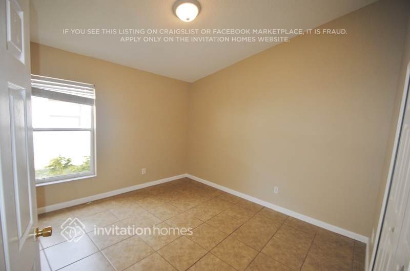 Building Photo - 2802 Wilshire Rd