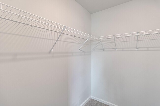 Building Photo - 147 Enclave Wy