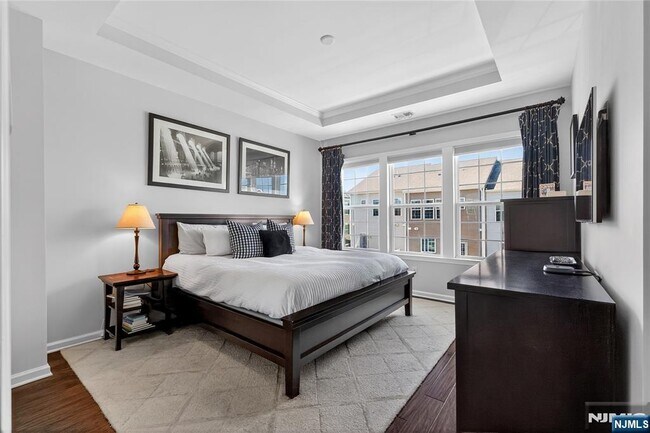 Building Photo - 117 Truman Dr