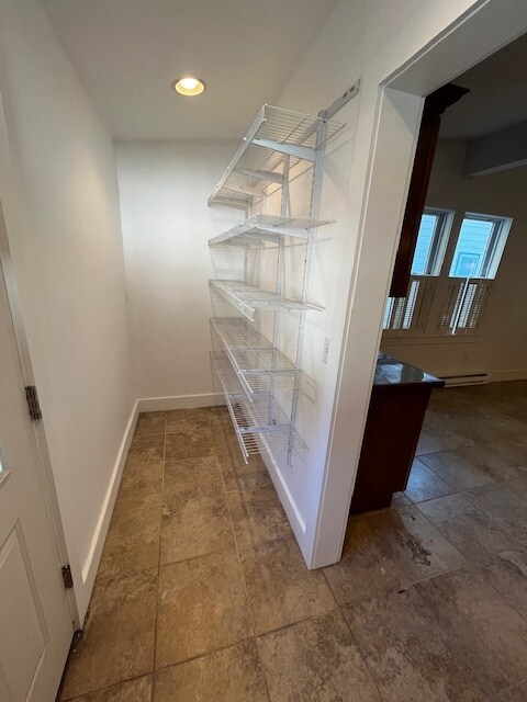 Building Photo - 25 Church St