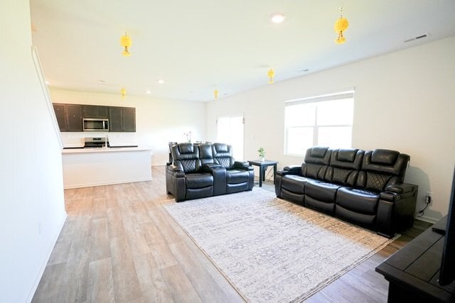 Building Photo - 2733 Berrywood Ln