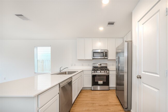 Building Photo - 21458 Carosella Dr