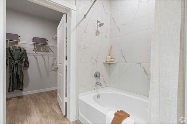 Building Photo - Modern 2 Bed in Cypress — 2 Months Free, $...