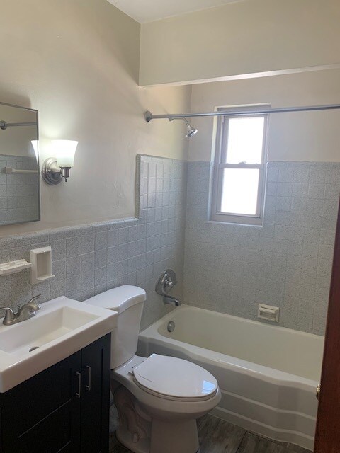 Bathroom - 6734 Montgomery Rd