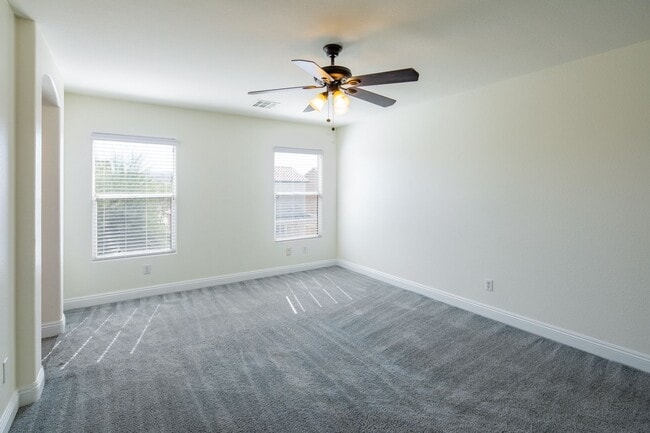 Building Photo - A MUST SEE 3BD/2.5BA SINGLE FAMILY HOME!