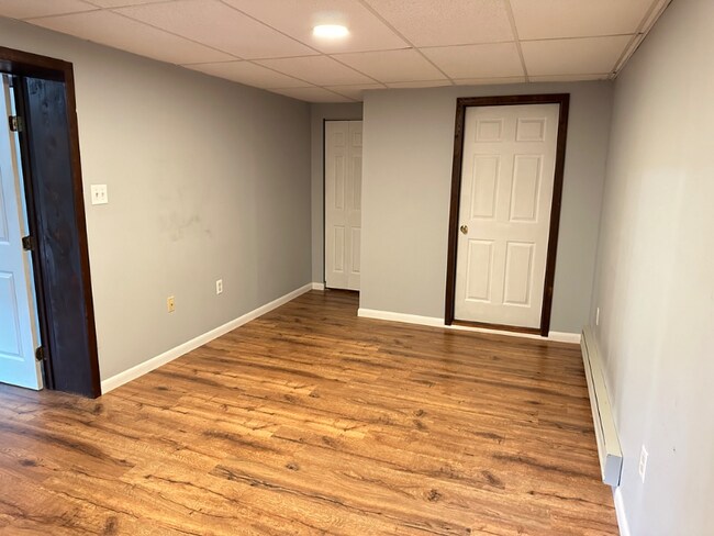 Building Photo - 31 Sunrise Terrace