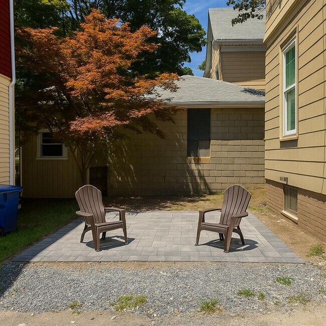 Building Photo - 29 Braman St