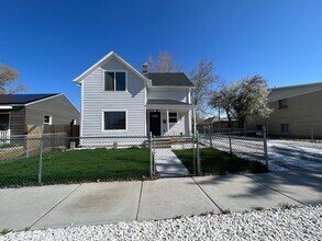 Building Photo - 343-345 E Coatsville Ave