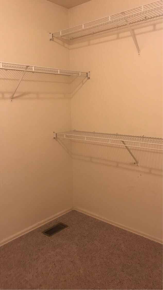 Building Photo - 3026 45th Ave