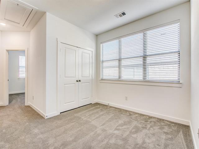 Building Photo - 1306 Casselberry Dr