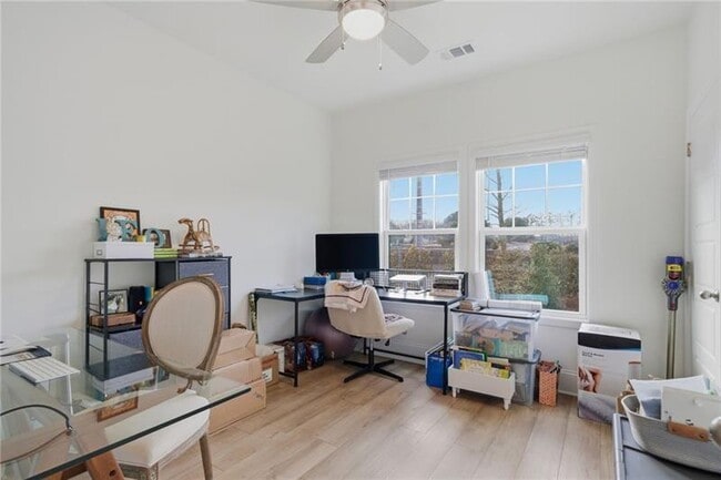 Building Photo - 3158 Webb Rd