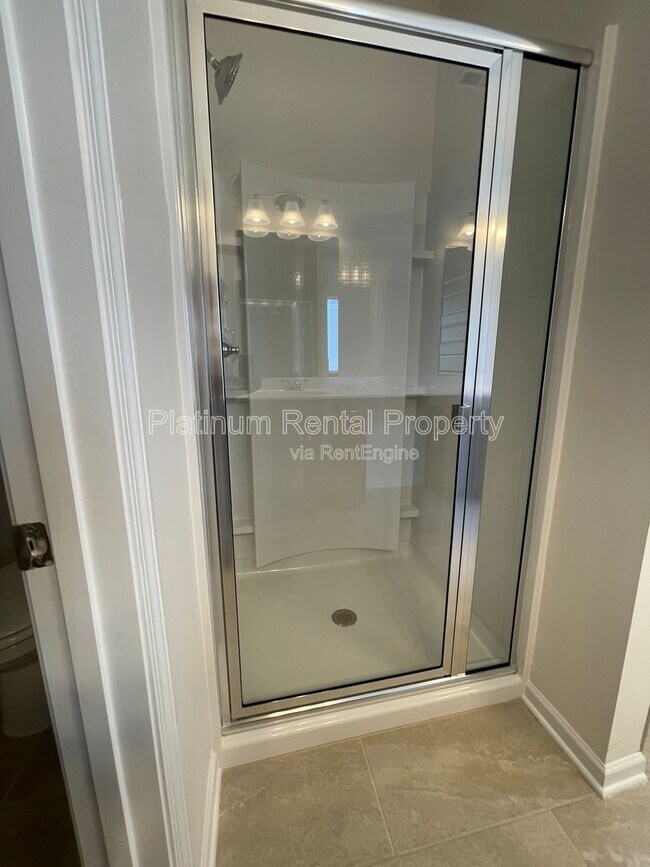 Building Photo - 32 Thedford Dr