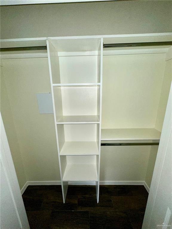 Building Photo - 17 Downing Ave