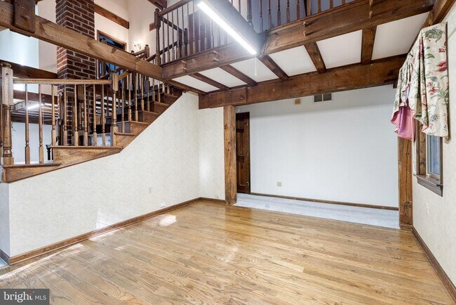 Building Photo - 12610 Timber Grove Rd
