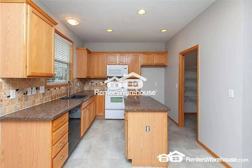 Building Photo - 7732 Beechtree Ln