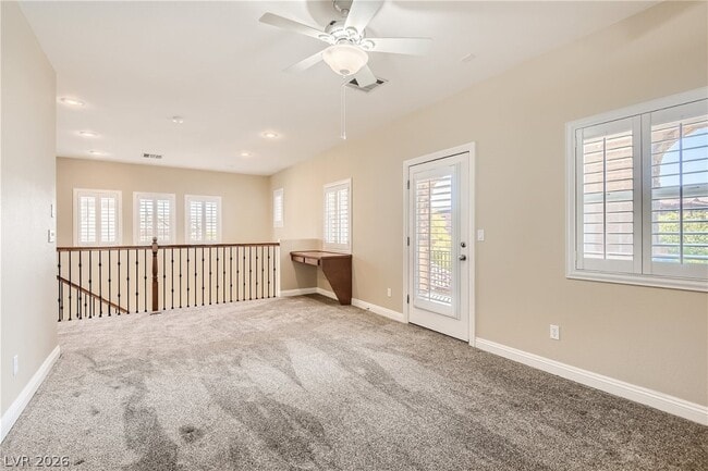 Building Photo - 552 Puenta Del Rey St