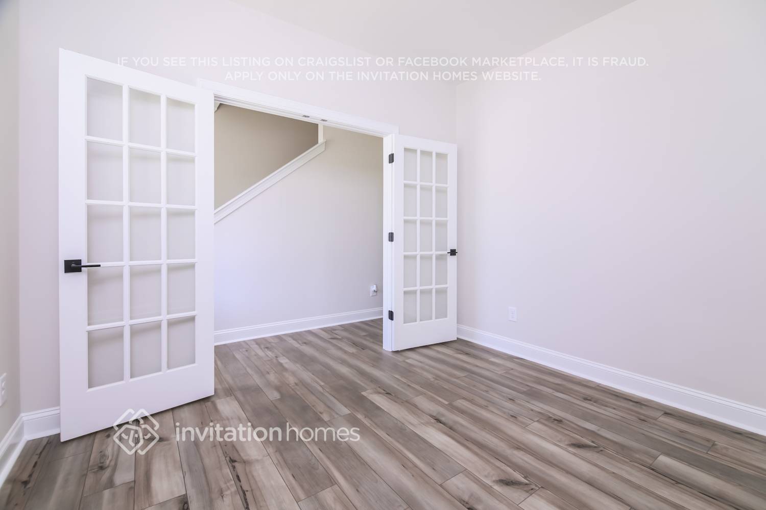 Building Photo - 501 Azalea Gaze Dr