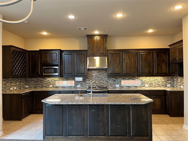 Building Photo - 1126 Amber Rose Way