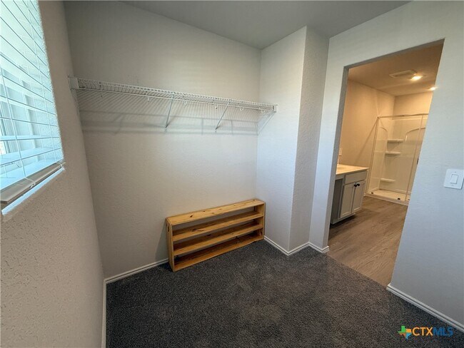 Building Photo - 3309 Muenster Ave