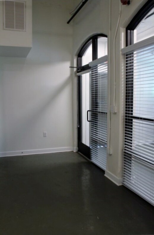 Building Photo - Culpeper Lofts - Building A