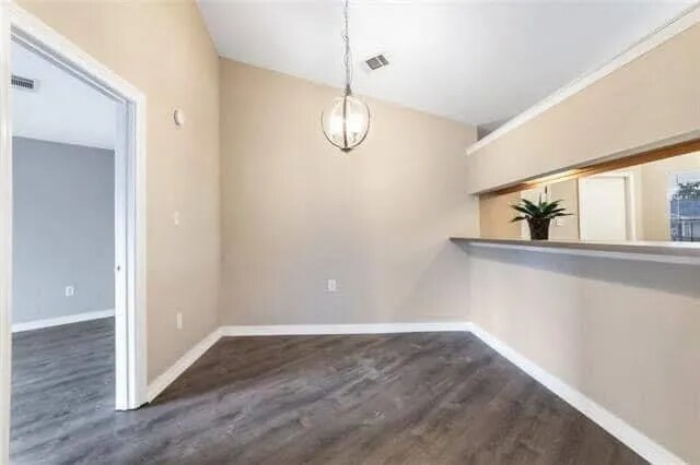 Building Photo - 110 Lake Village Blvd