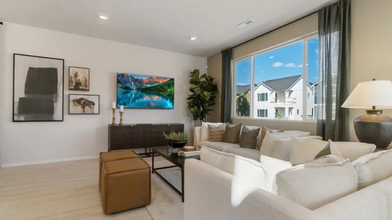 Building Photo - 24526 E Short Tail Ln