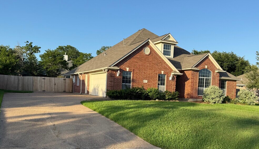 Building Photo - 4603 Caddie Ct