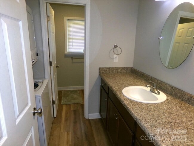 Building Photo - 40119 NC-740