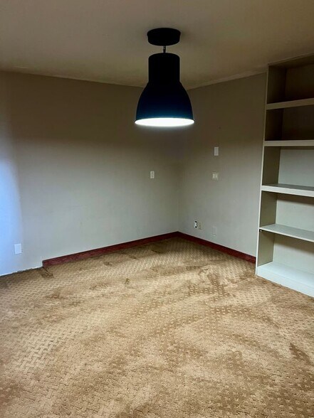 Building Photo - 260 Alto Ln