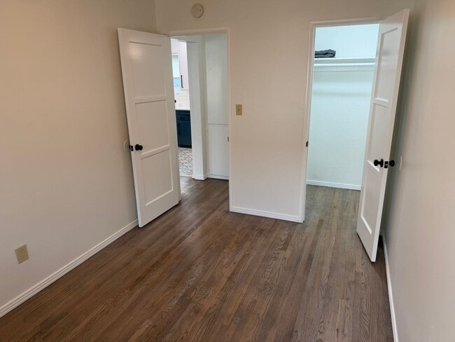 Building Photo - 4566 Muir Ave