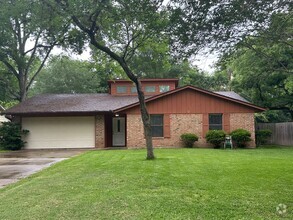 Building Photo - College Station - 3 Bedroom - 2 Bath - 2 v...