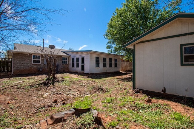 Building Photo - Great 3 Bed 2 Bath in OKC!