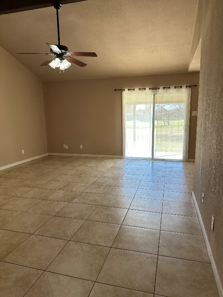 Building Photo - 7916 Shannon Ln